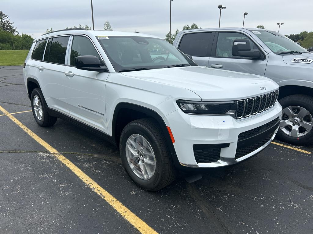 New 2026 Jeep Grand Cherokee L Laredo