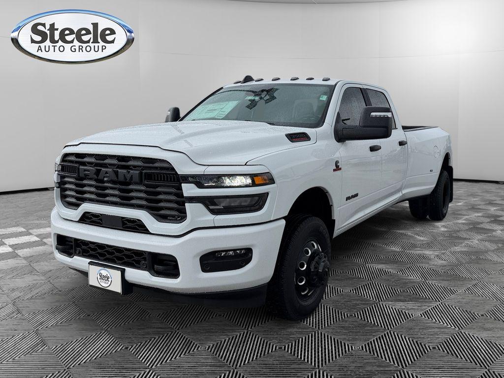 New 2026 RAM 3500 Lone Star Crew Cab 4x4 8' Box