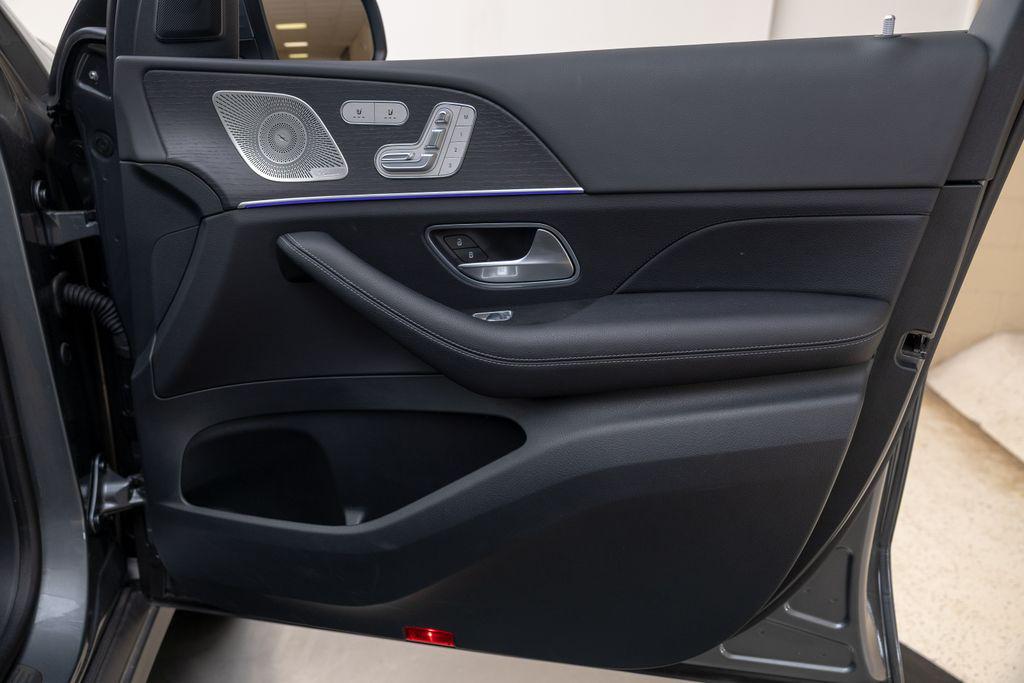 2025 Mercedes-BENZ GLE 缩略图 24