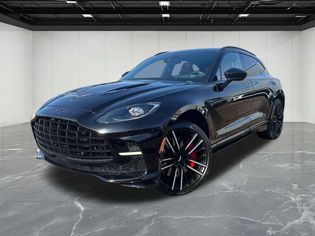 2023 Aston Martin DBX
