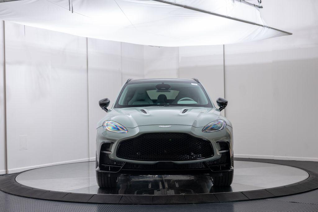 صورة 8 لـ 2026 Aston Martin DBX S