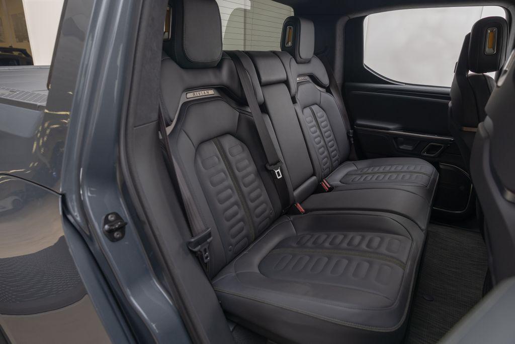 2023 Rivian R1T ADVENTURE QUAD MOTOR LARGE PACK 缩略图 28