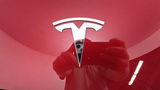 2023 Tesla MODEL Y LONG RANGE DUAL MOTOR ALL-WHEEL DRIVE 照片 8