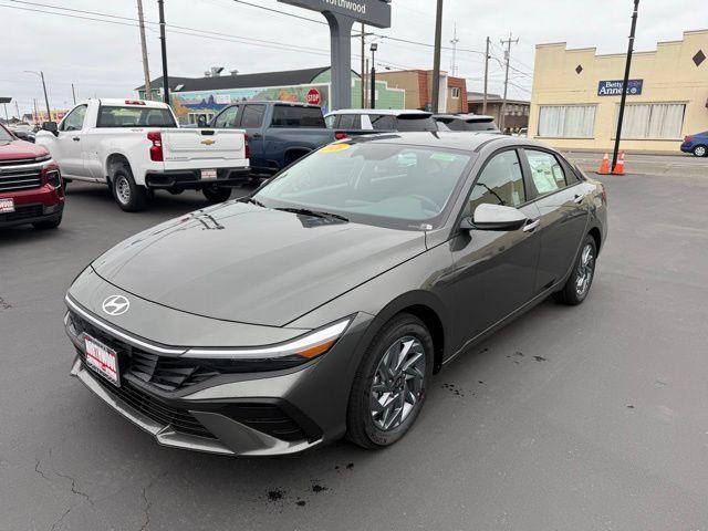New 2026 Hyundai ELANTRA HEV Blue