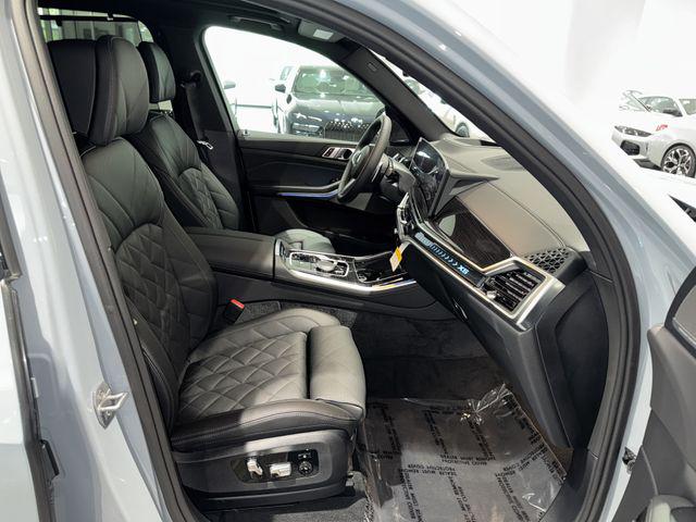 صورة 9 لـ 2026 BMW X5 SDRIVE40I