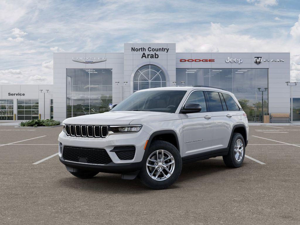 New 2026 Jeep Grand Cherokee Laredo