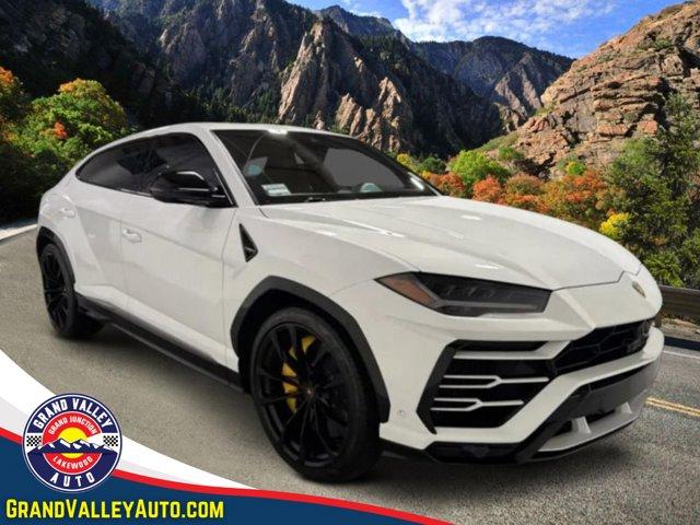 2019 Lamborghini Urus