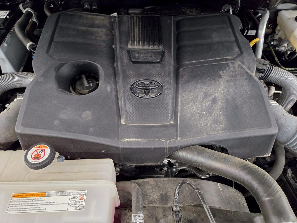 2024 Toyota TUNDRA SR5 thumbnail 38