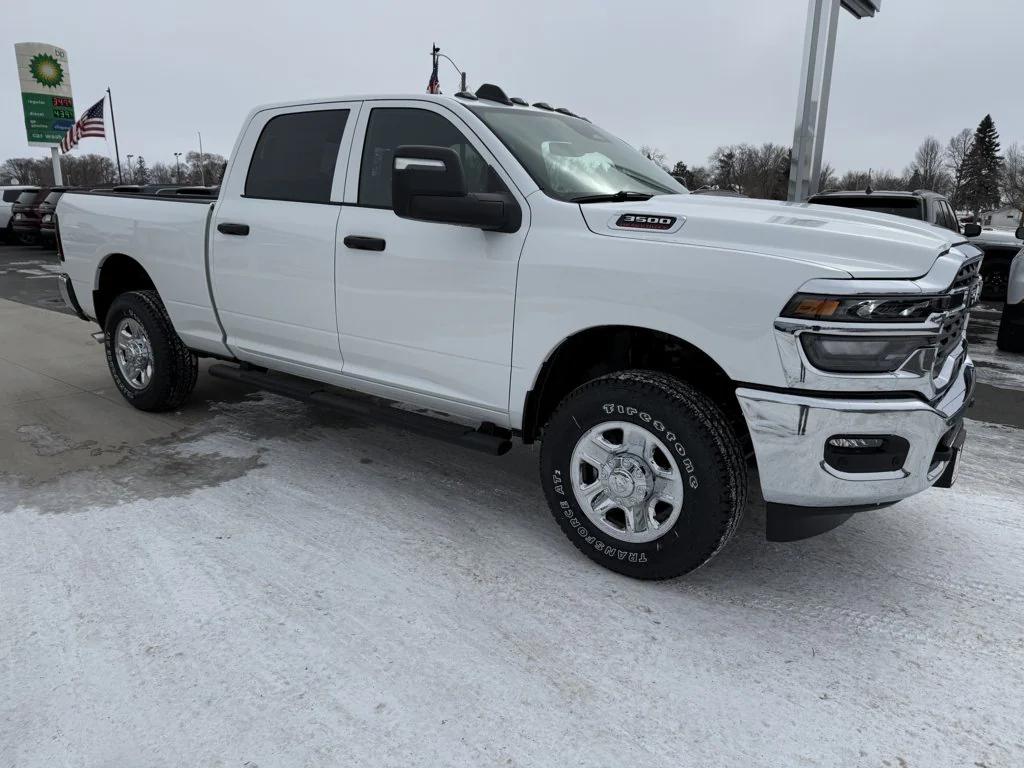 New 2026 RAM 3500 Tradesman Crew Cab 4x4 6'4' Box