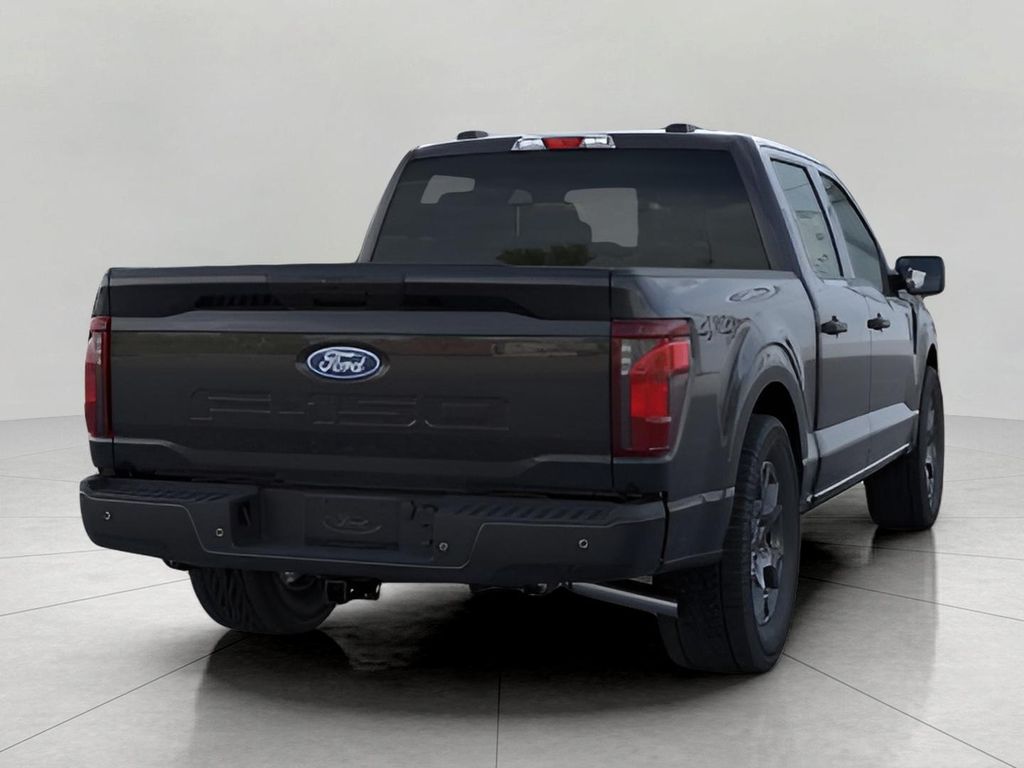 صورة 8 لـ 2026 FORD F-150 STX