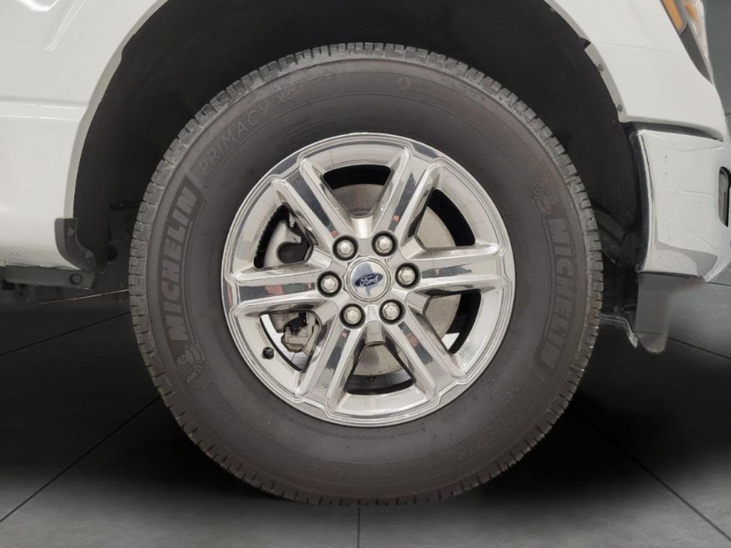FORD F-150 XLT - 4
