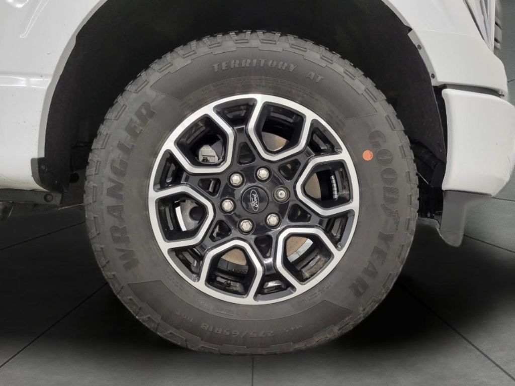 FORD F-150 XLT - 4