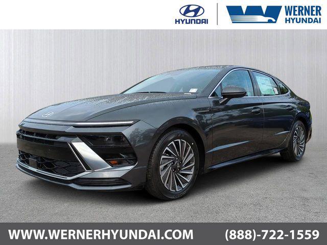 New 2025 Hyundai SONATA Hybrid SE