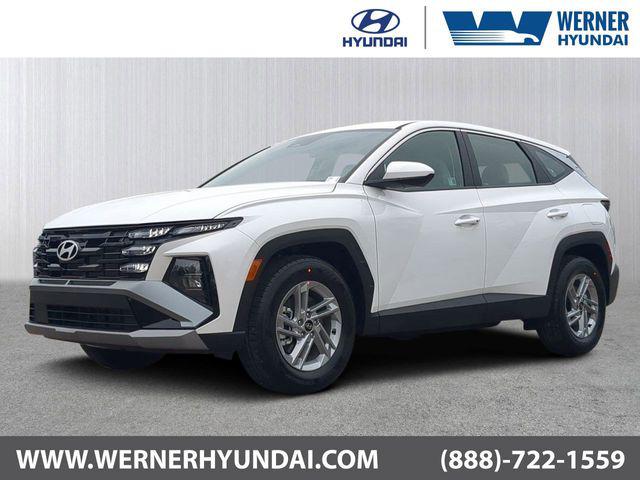 New 2025 Hyundai TUCSON SE