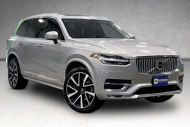صورة 3 لـ 2023 Volvo XC90 PLUS