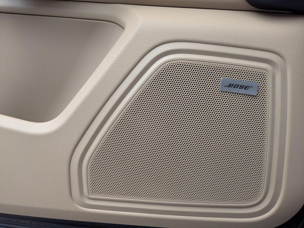 2026 Porsche MACAN 缩略图 14