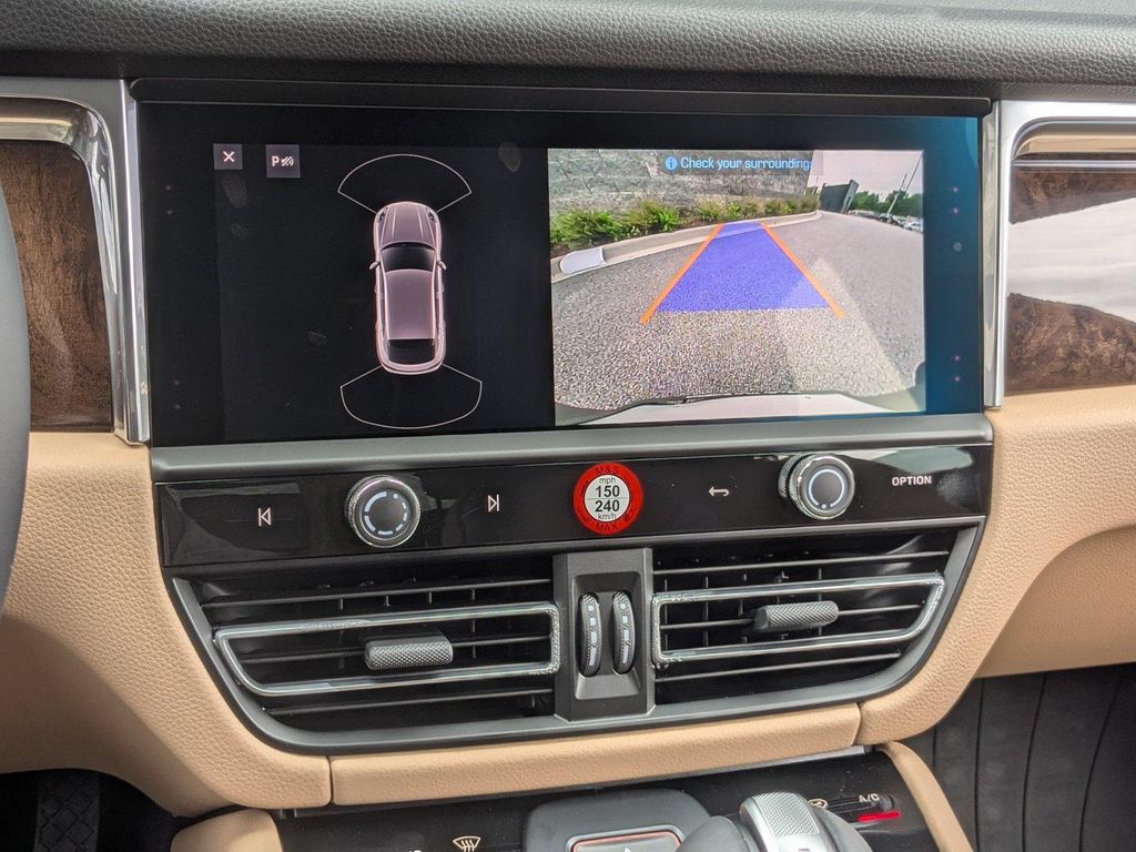2026 Porsche MACAN 缩略图 19