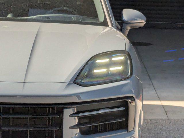 PORSCHE CAYENNE - 9