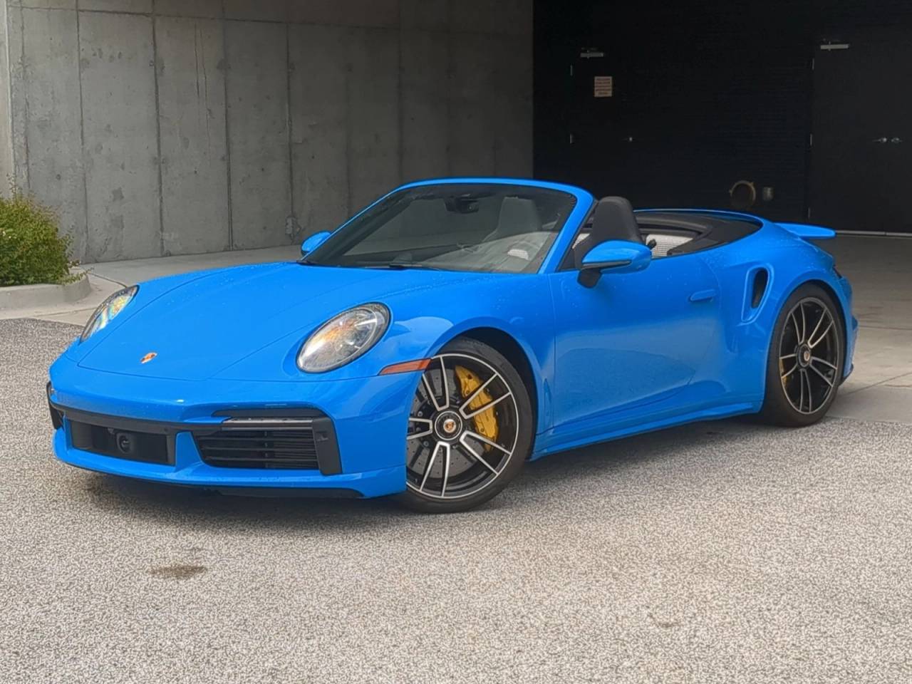 Porsche 911 main image