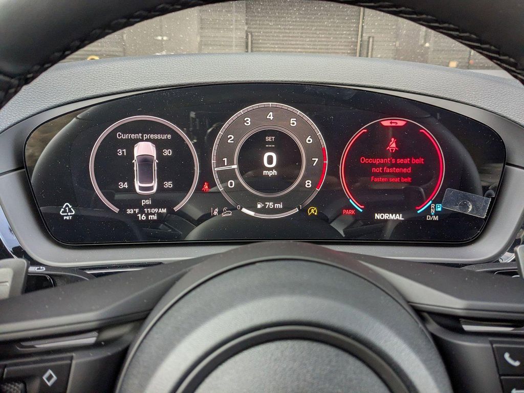 2026 Porsche CAYENNE — миниатюра 16
