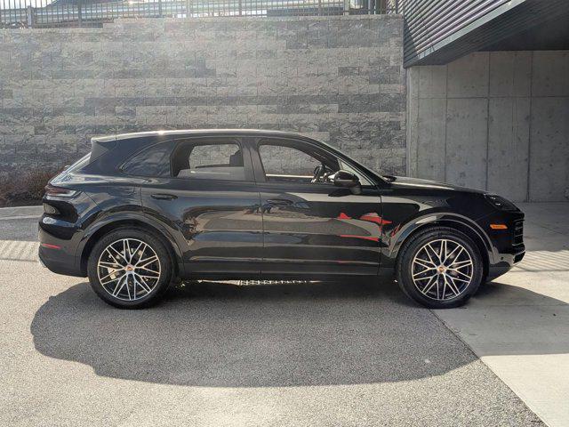 PORSCHE CAYENNE - 8