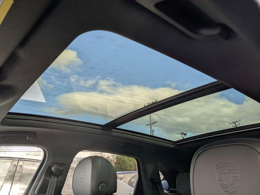 صورة مصغرة 27 لـ 2026 Porsche CAYENNE