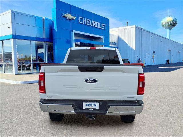 FORD F-150 XLT - 4
