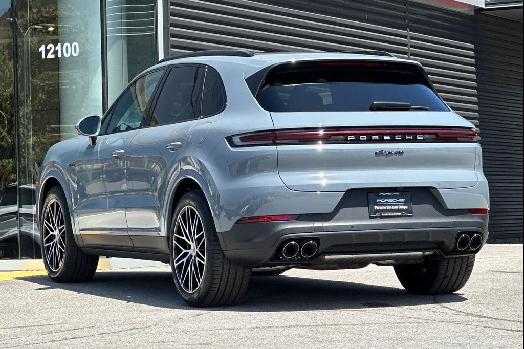 PORSCHE CAYENNE - 3