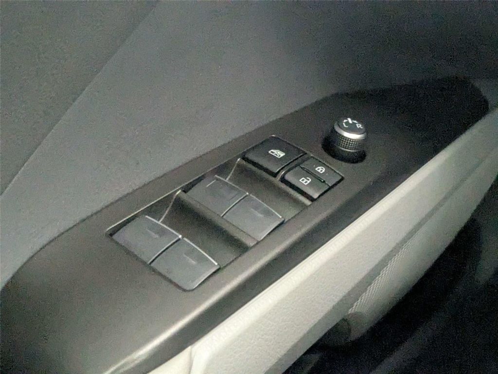 2024 Toyota CAMRY XSE 缩略图 14