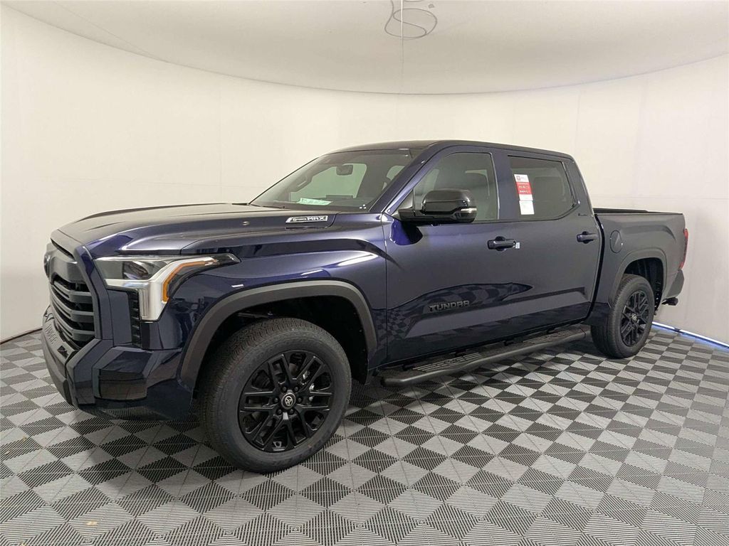 TOYOTA TUNDRA - 2