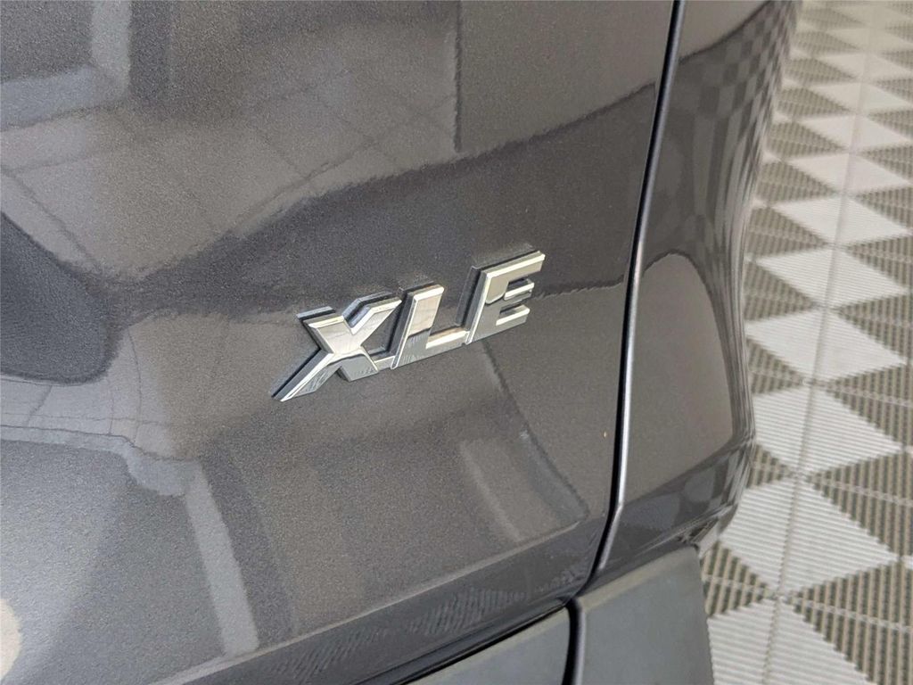 2024 Toyota RAV4 XLE PREMIUM 照片 9