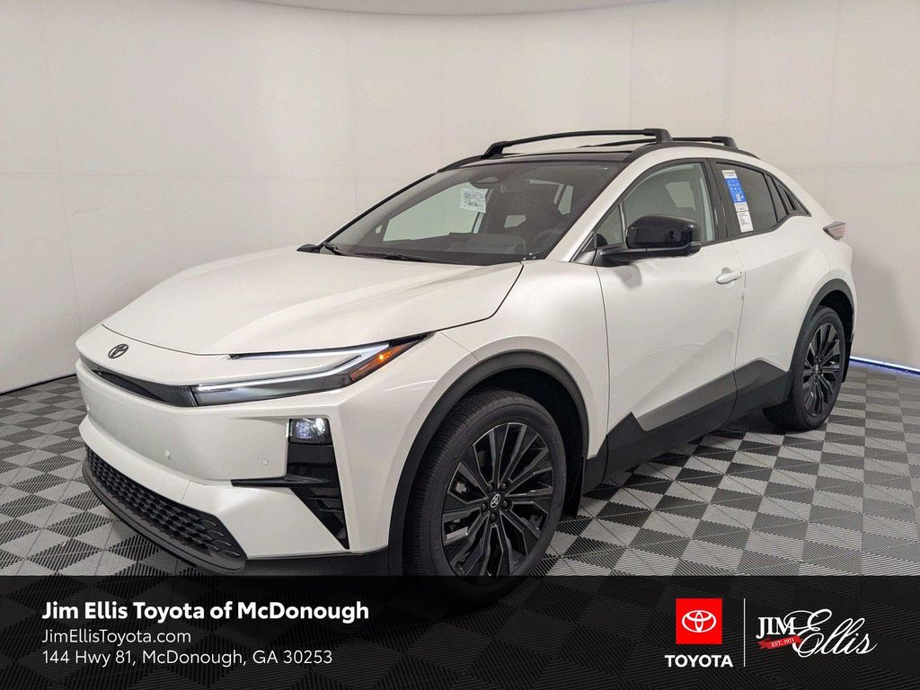 New 2026 Toyota C-HR XSE