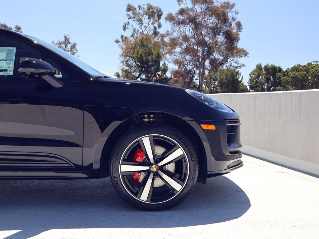 2026 Porsche MACAN 缩略图 11