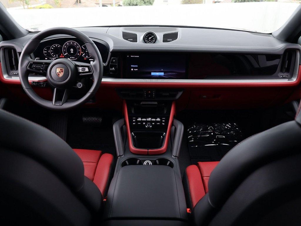 2026 Porsche CAYENNE — миниатюра 21