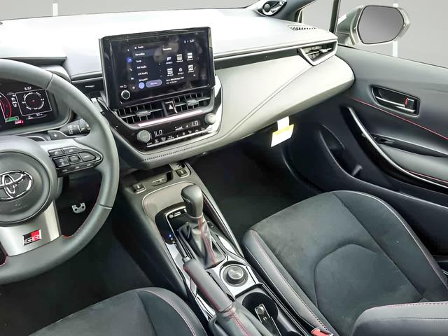 صورة مصغرة 16 لـ 2026 Toyota GR COROLLA PREMIUM