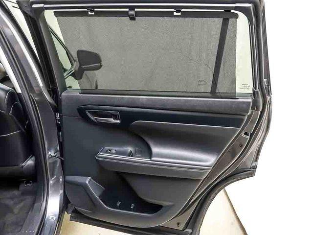 صورة مصغرة 27 لـ 2023 Toyota HIGHLANDER XLE