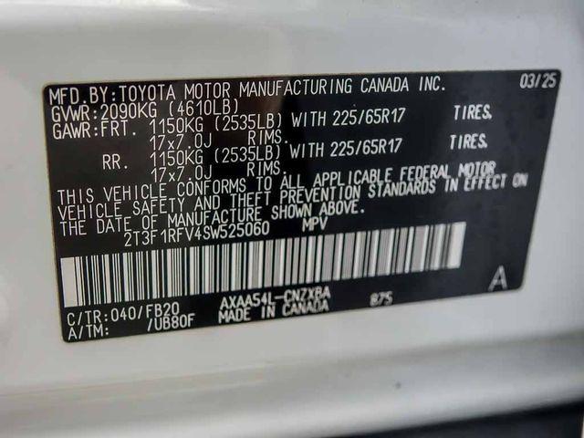 صورة مصغرة 27 لـ 2025 Toyota RAV4 LE