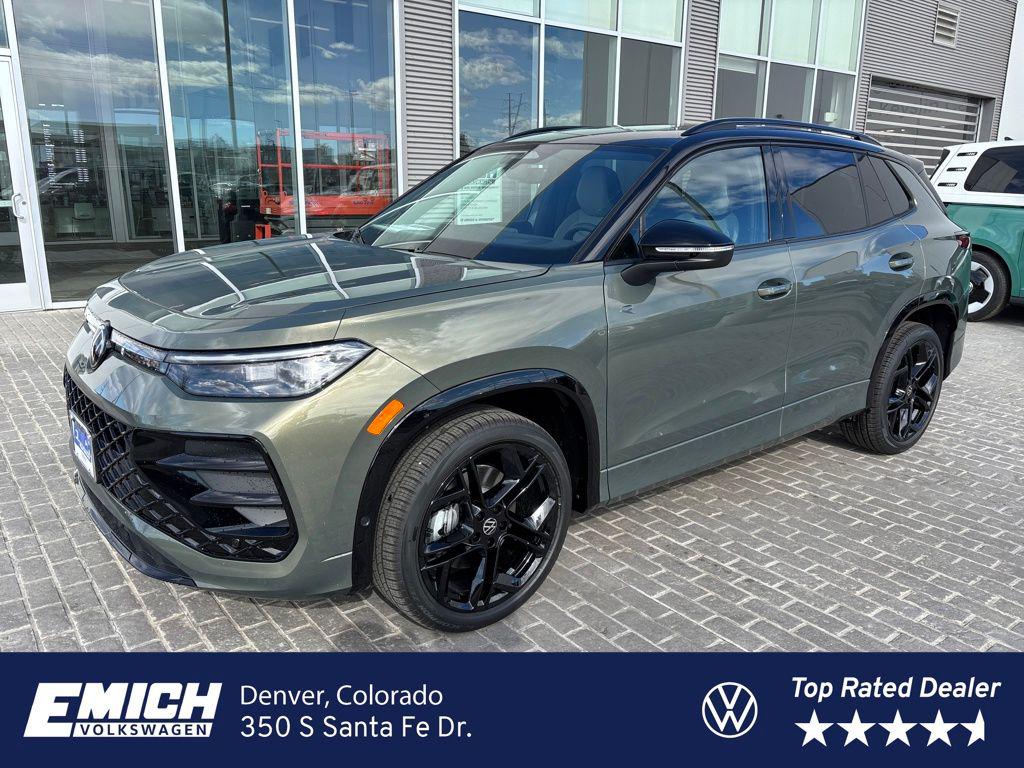 New 2026 Volkswagen Tiguan 2.0T SE R-Line Black 4MOTION