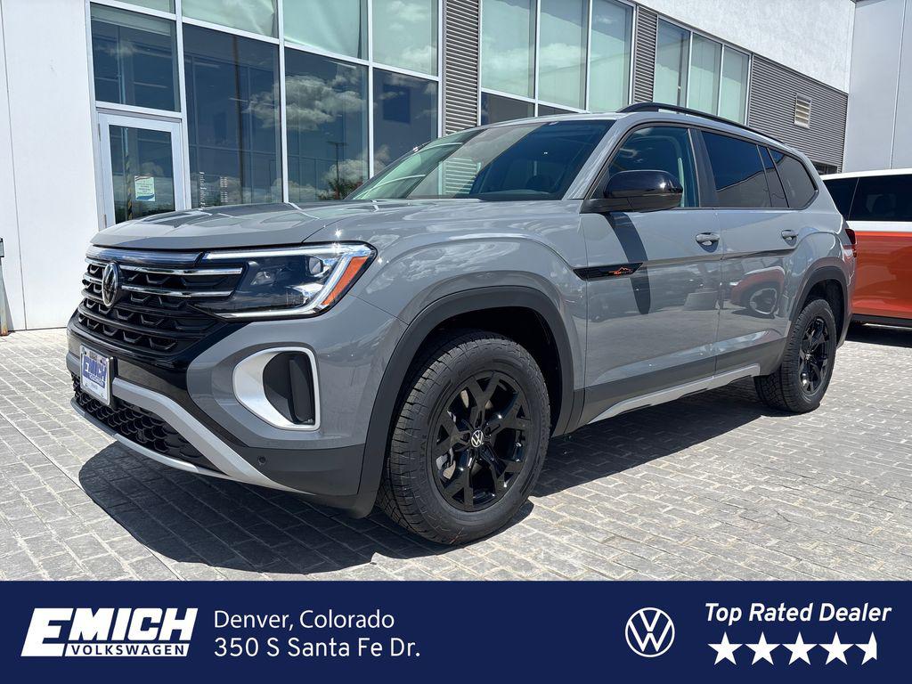 New 2026 Volkswagen Atlas Peak Edition