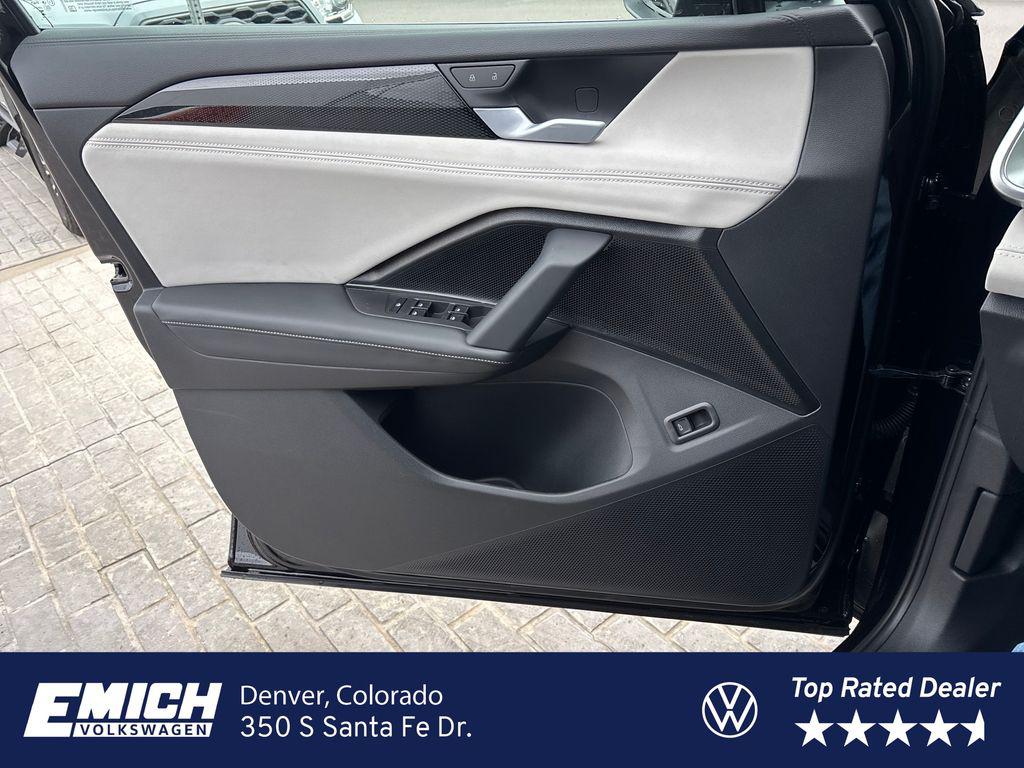 New 2026 Volkswagen Tiguan 2.0T SE 4MOTION