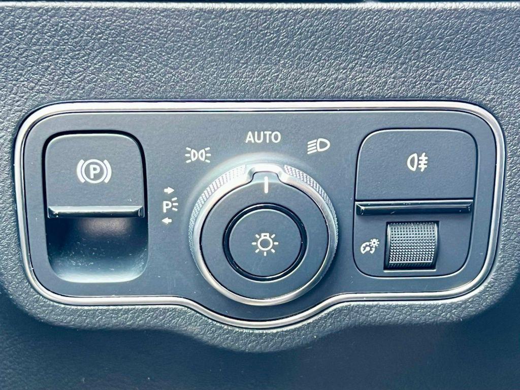 2023 Mercedes-BENZ GLA 缩略图 39