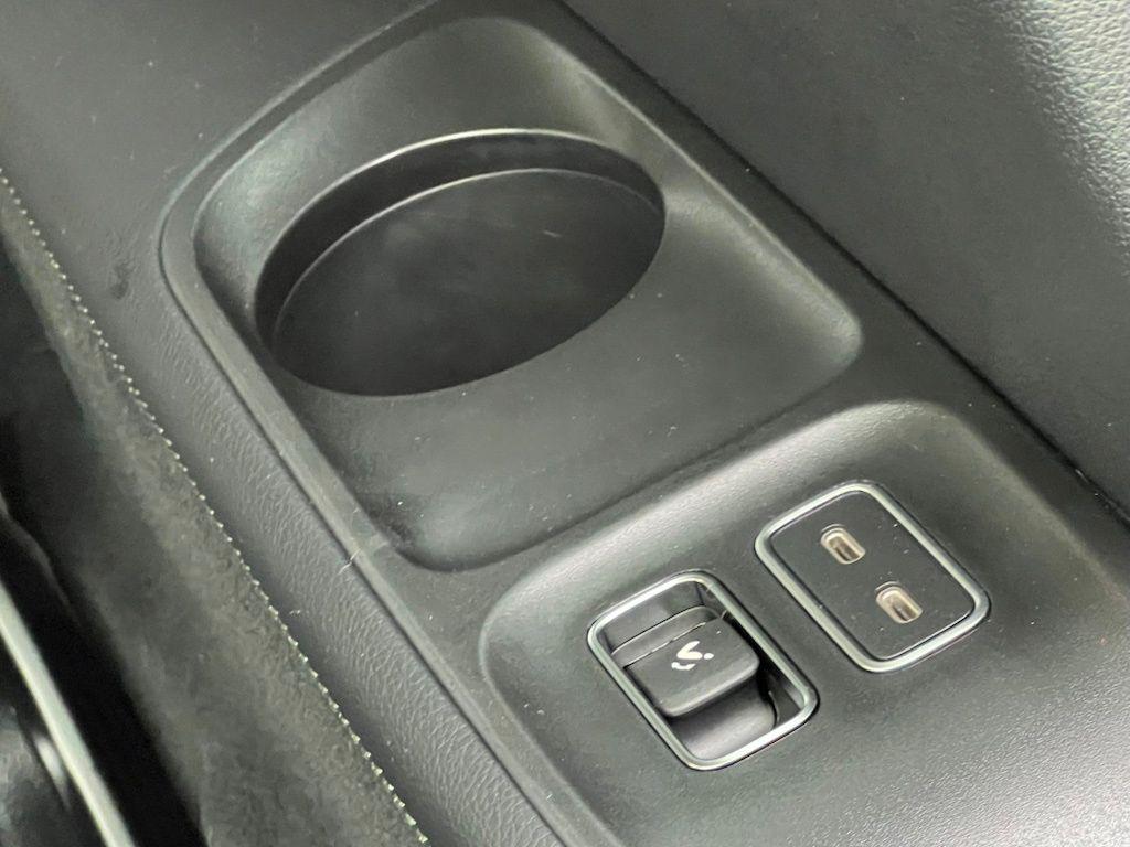 2026 Mercedes-BENZ GLS — миниатюра 54
