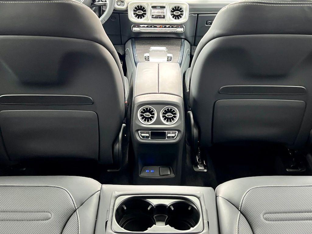 2026 Mercedes-BENZ G-CLASS — миниатюра 35