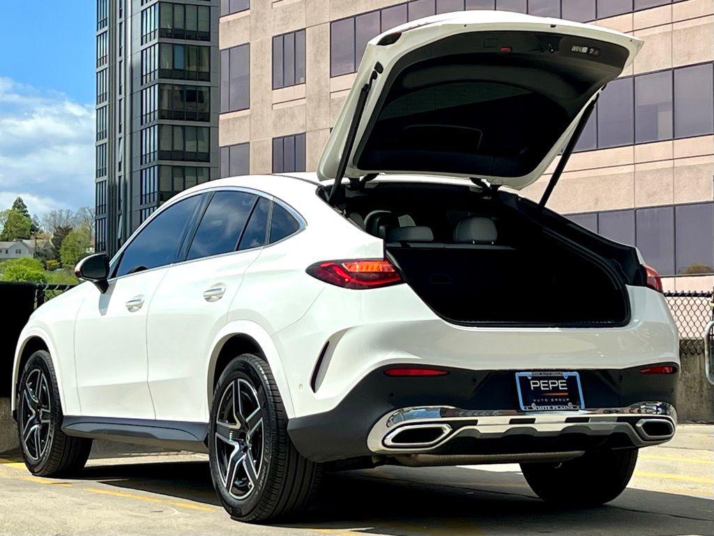 MERCEDES-BENZ GLC - 9