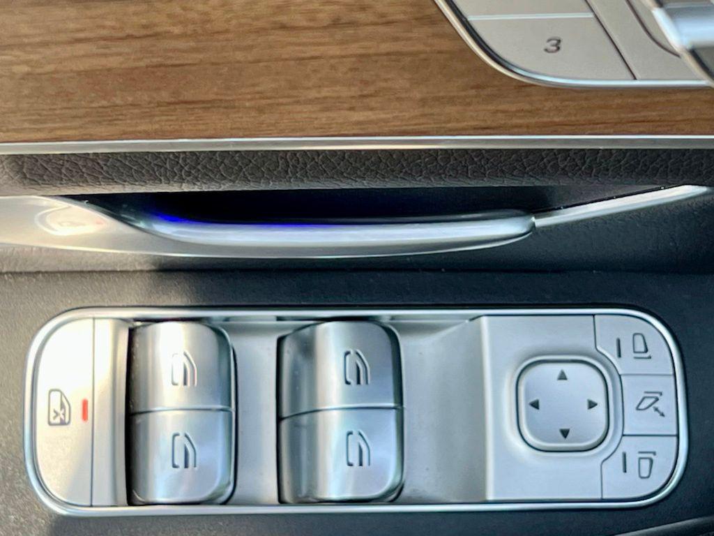 صورة مصغرة 38 لـ 2025 Mercedes-BENZ GLS