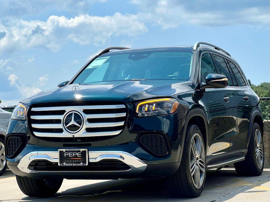 2025 Mercedes-BENZ GLS — фото 4