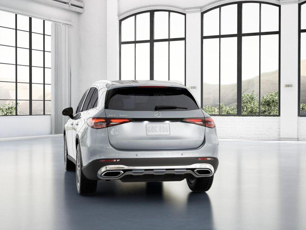 2026 Mercedes-BENZ GLC — миниатюра 25