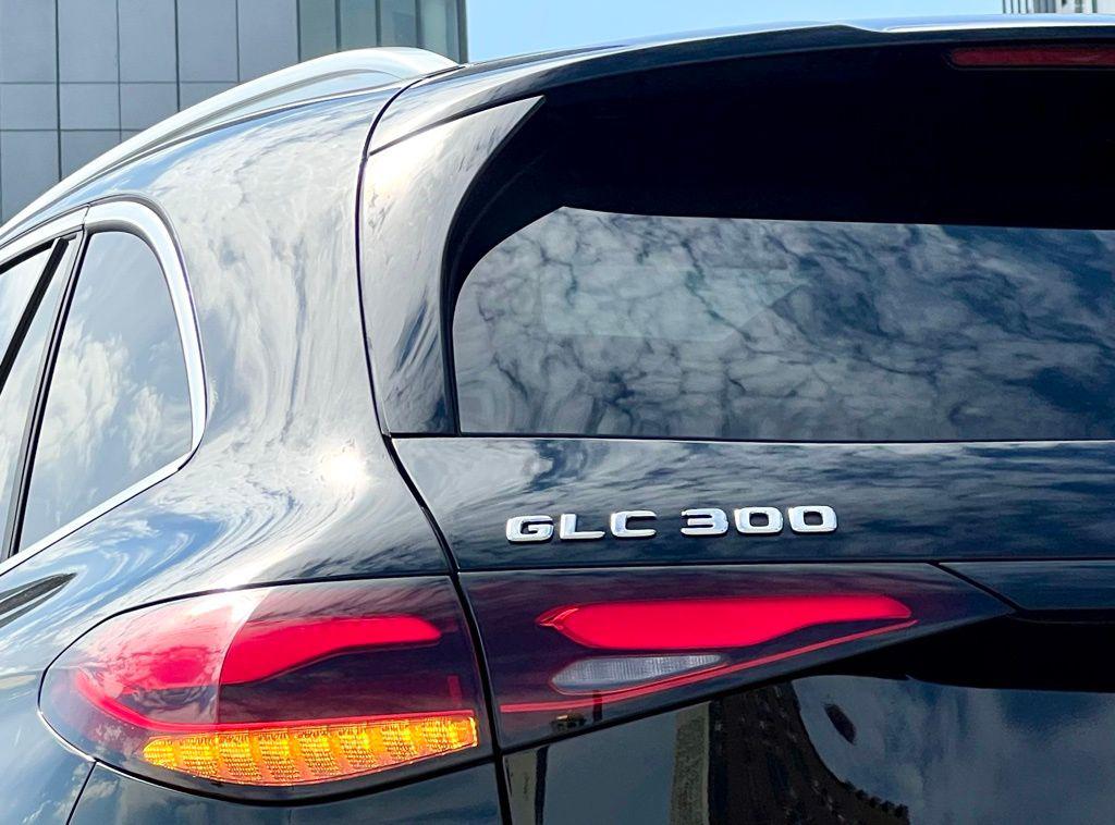 MERCEDES-BENZ GLC-CLASS - 8