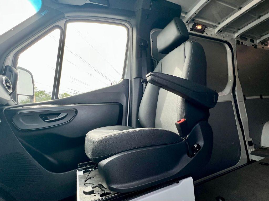 2025 Mercedes-BENZ OTHERS 缩略图 22