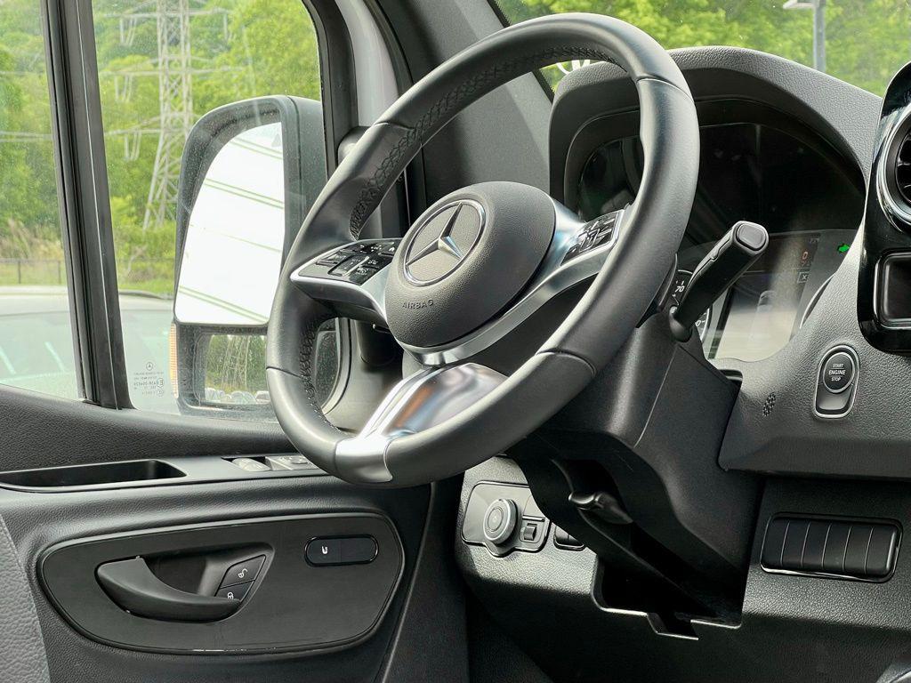 2025 Mercedes-BENZ OTHERS 缩略图 15